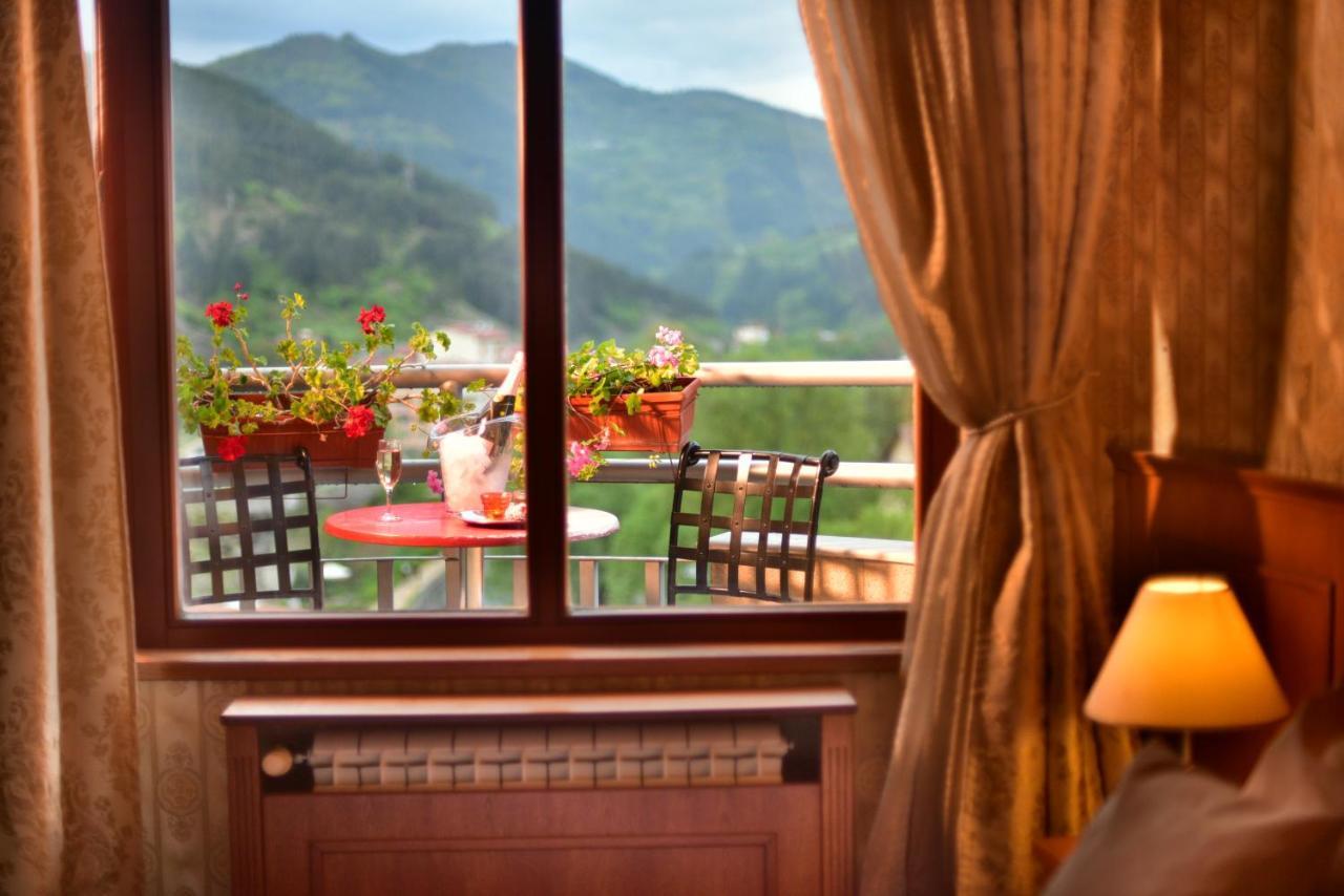 Mountain Boutique Family Hotel Devin Ngoại thất bức ảnh