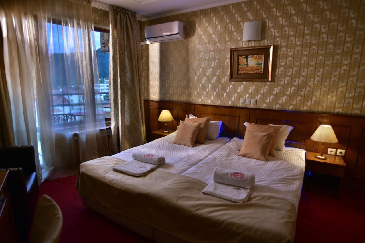 Mountain Boutique Family Hotel Devin Ngoại thất bức ảnh