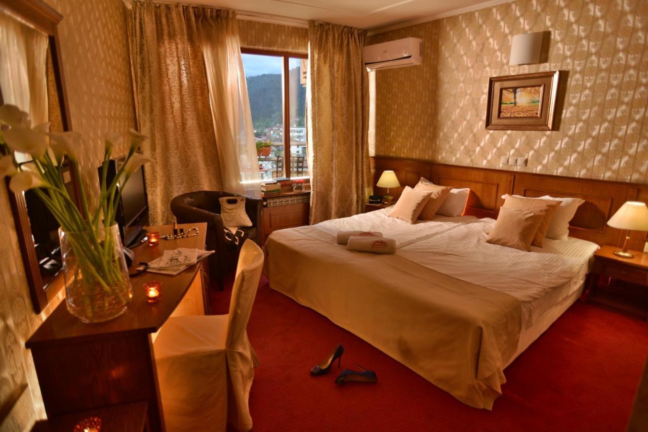 Mountain Boutique Family Hotel Devin Ngoại thất bức ảnh